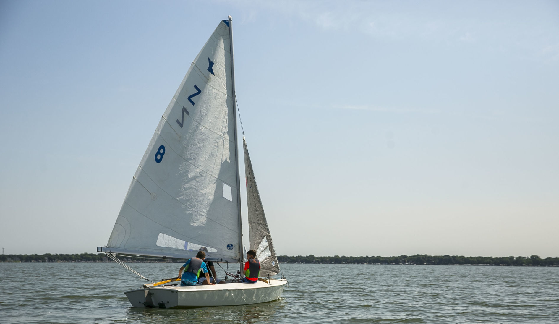 Yacht Club 8